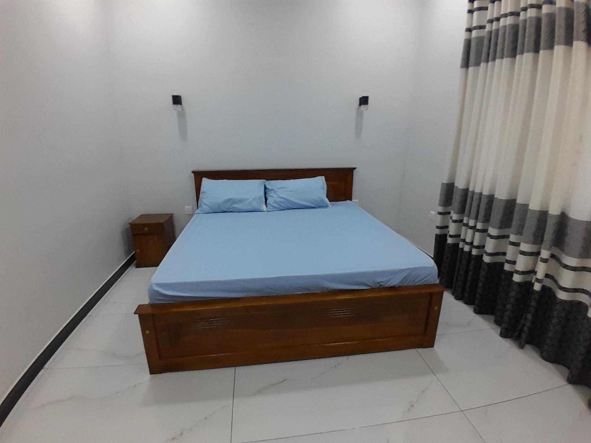 Alps Villa Jaffna Esterno foto